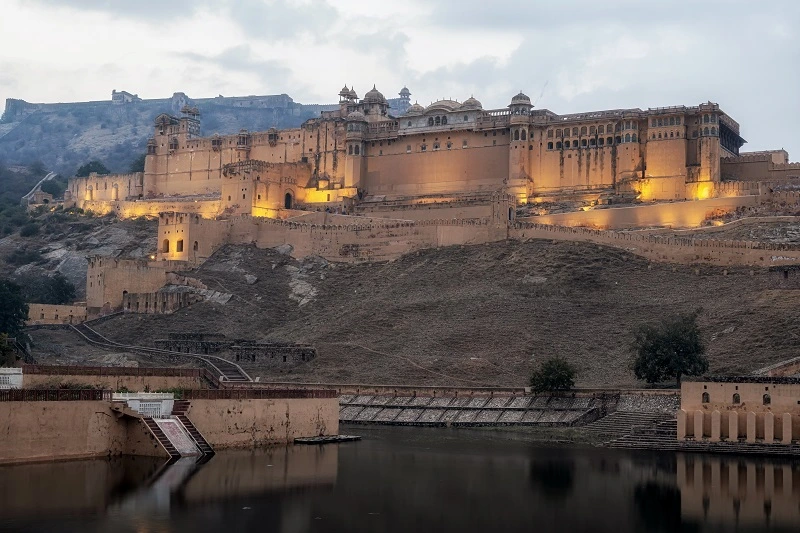 An Evening Tour of Jaipur - With Light & Sound Show