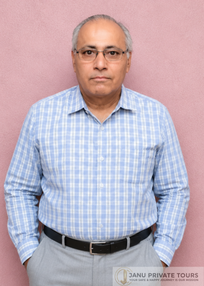 Suresh Vyas 