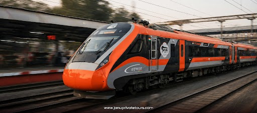 Vande Bharat Express Travel Guide: What Every Traveler Should Know Before Boarding 