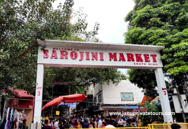 Sarojini Nagar Market Delhi
