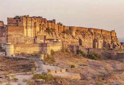 Rajasthan Forts & Palaces Tour