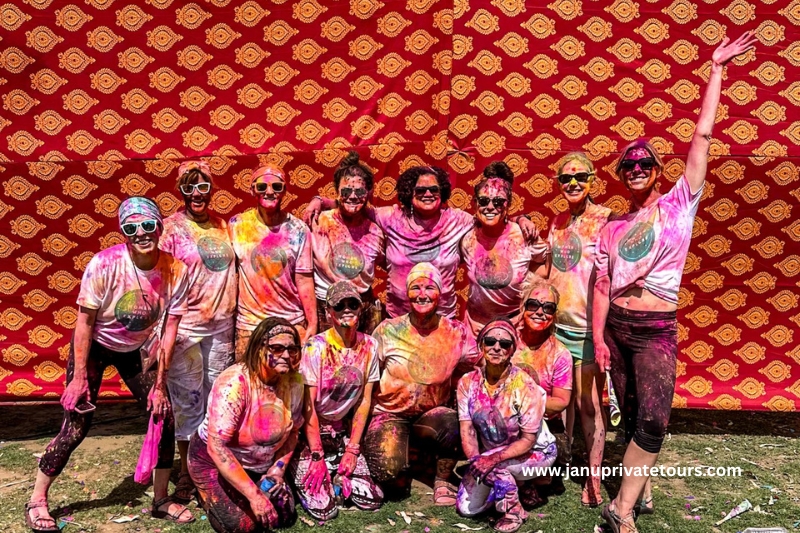 Incredible India Luxury Tour with Holi Celebration