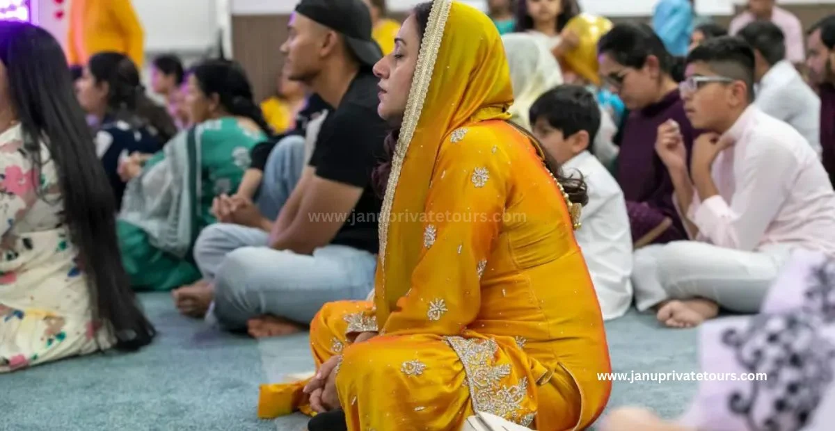 What To Wear In India As A Respectful Traveler