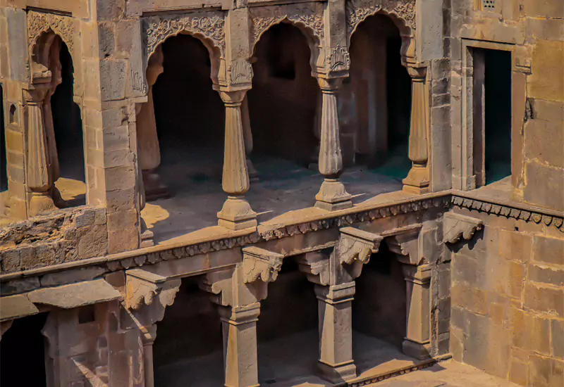 Majestic hill fort battlements overlooking panoramic city views in North India (Image 47)
