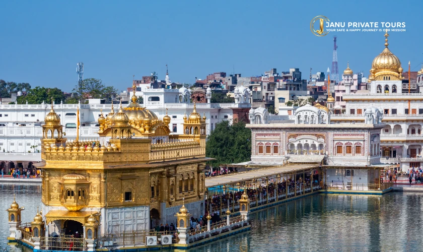 Golden Triangle Tour with Amritsar & Varanasi-5