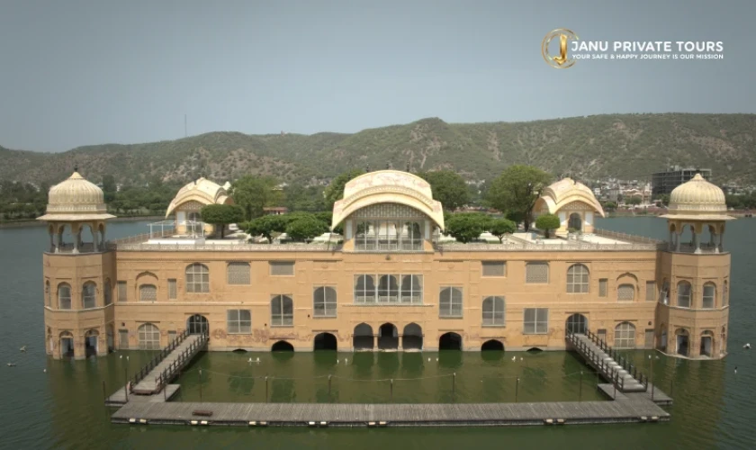 Golden Triangle Tour with Mumbai(5)