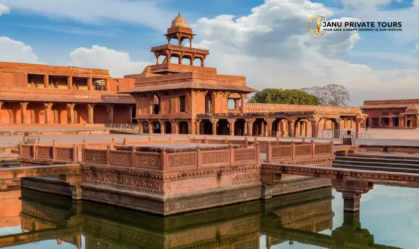 Luxury Golden Triangle Tour with Rajasthan(14)