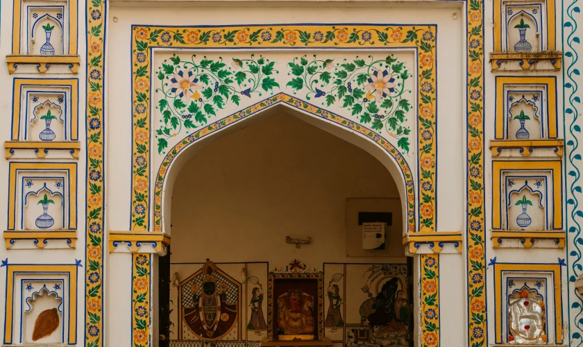 Rajasthan Forts and Palaces Tour 14 -Day Private Luxury Journey (1)