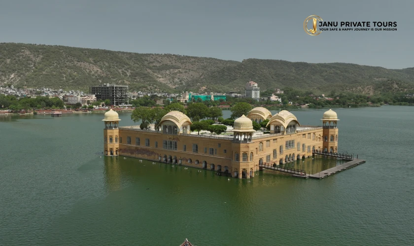 Rajasthan Forts and Palaces Tour 14 -Day Private Luxury Journey (14)