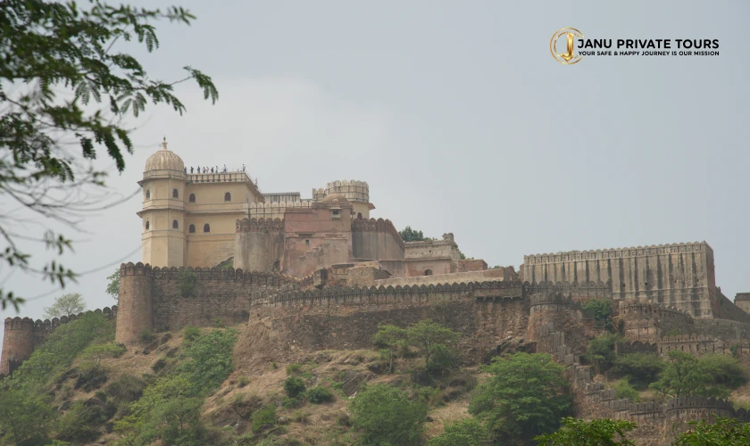 Rajasthan Forts and Palaces Tour 14 -Day Private Luxury Journey (9)