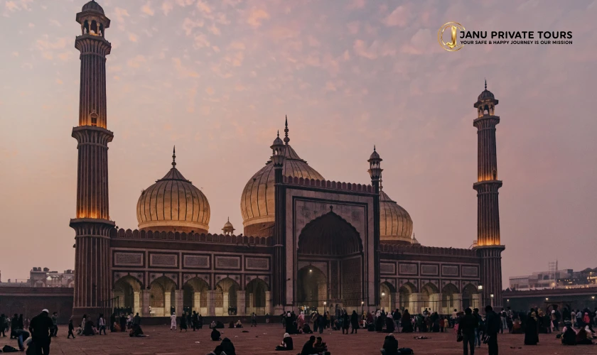 Rajasthan Forts and Palaces Tour 14 -Day Private Luxury Journey