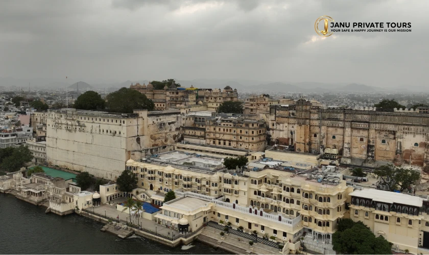 frame_358rajasthan-highlights-tour-package-4
