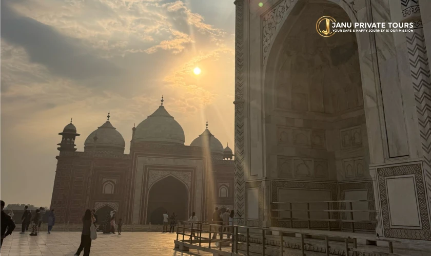golden-triangle-tour-4-days-3