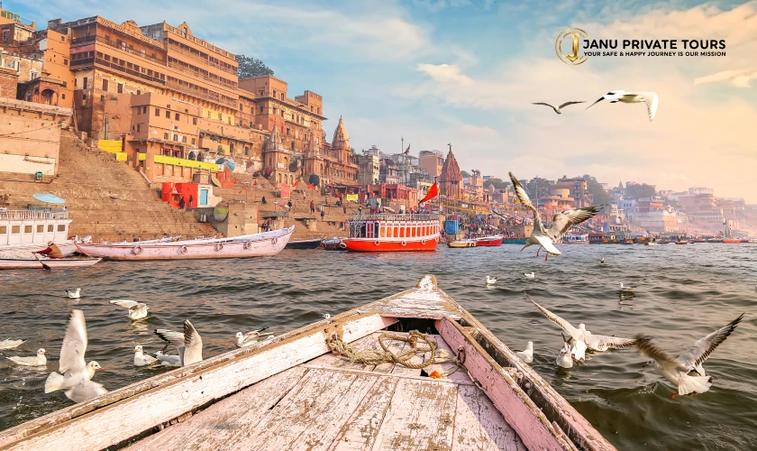 golden-triangle-tour-with-khajuraho-varanasi-1