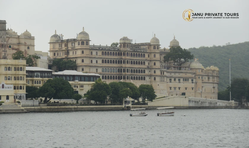golden-triangle-with-udaipur-2