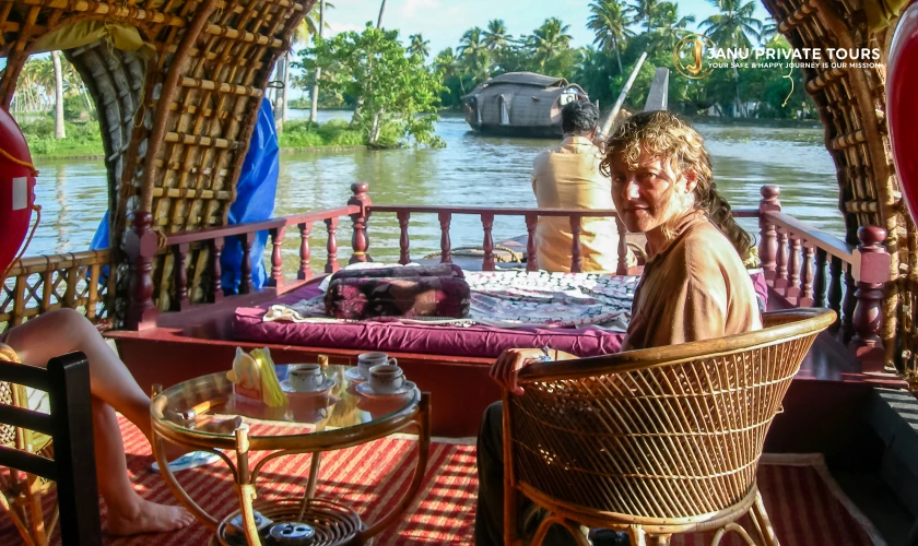 luxury-golden-triangle-with-kerala-tour-2