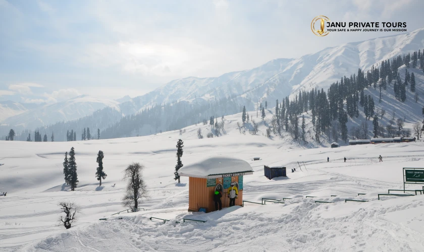 majestic-ladakh-kashmir-tour-1