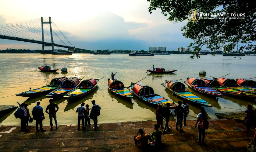 private-full-day-sightseeing-tour-of-kolkata-1