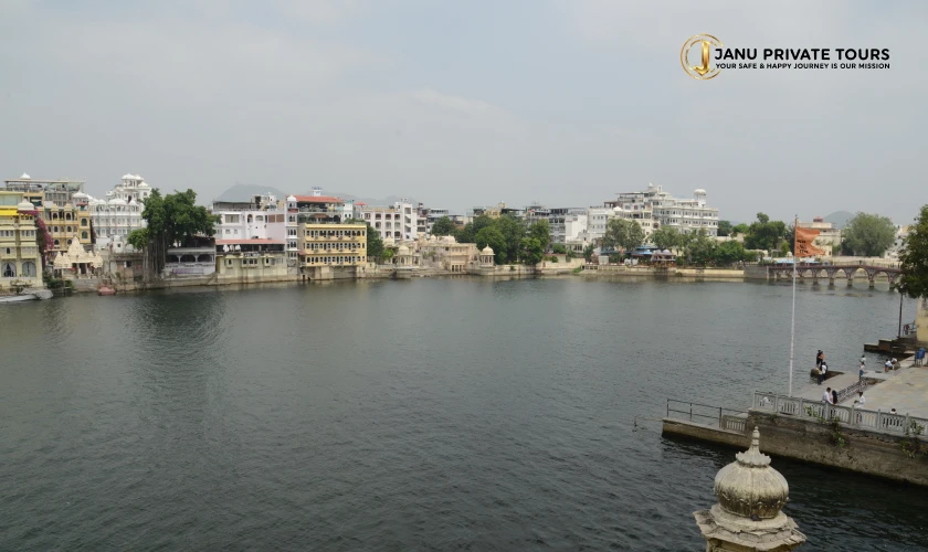 yoga-wellness-tour-in-india-1