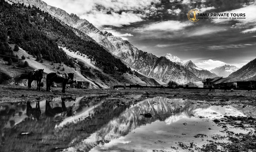 kashmir-tour-9-nights-10-days-with-hiking-1